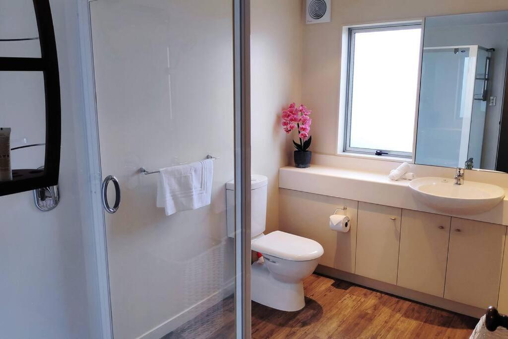 Lovely Apartment- Amazing Lake & Mountain Views Queenstown Zewnętrze zdjęcie